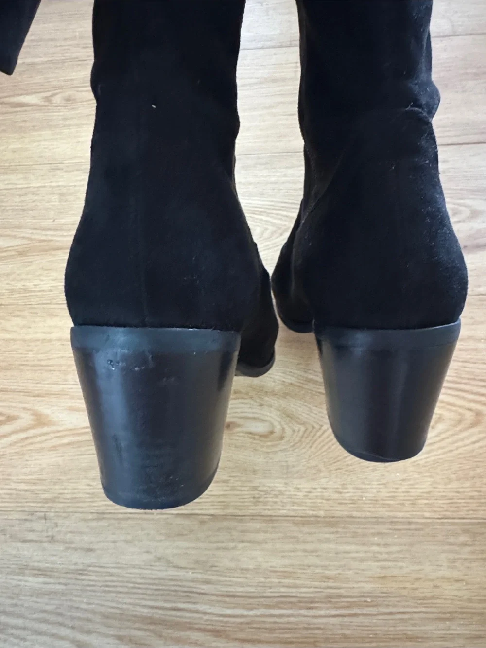 Marc Fisher Women’s Black Suede Knee-High Block Heel Boots Size 9 Boho Classic